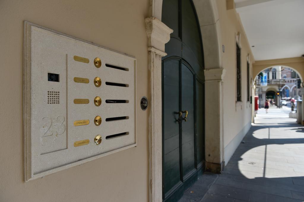 Palazzo Bovio - Boutique Apartments Πάδοβα Εξωτερικό φωτογραφία